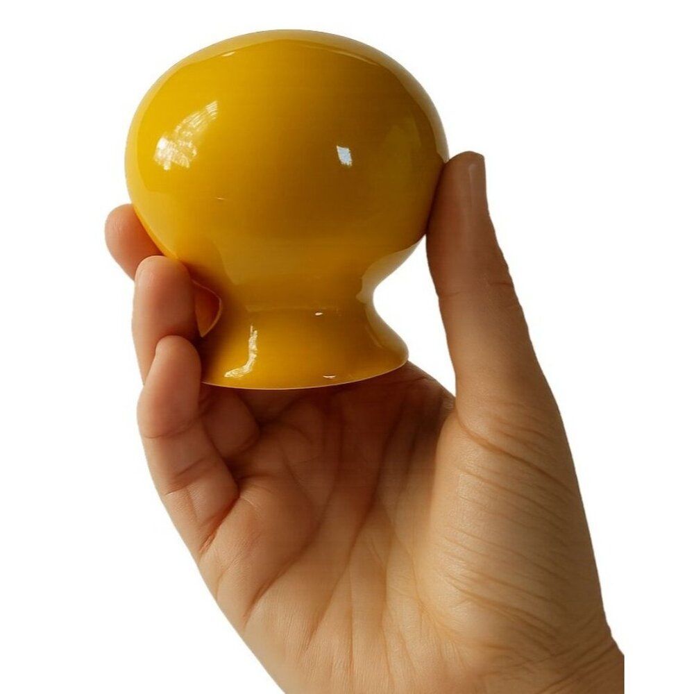 Fiestaware Fiesta SMALL Shaker Salt Pepper CERAMIC Daffodil Yellow 2